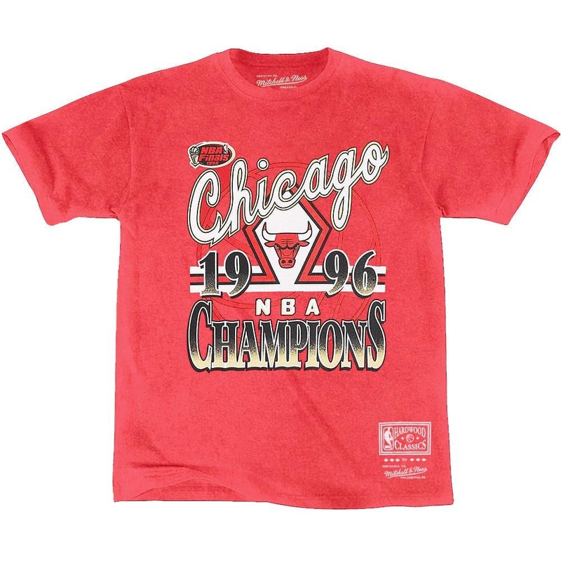 Chicago Bulls Mitchell & Ness NBA Vintage 1996 Champs T-Shirt – Red