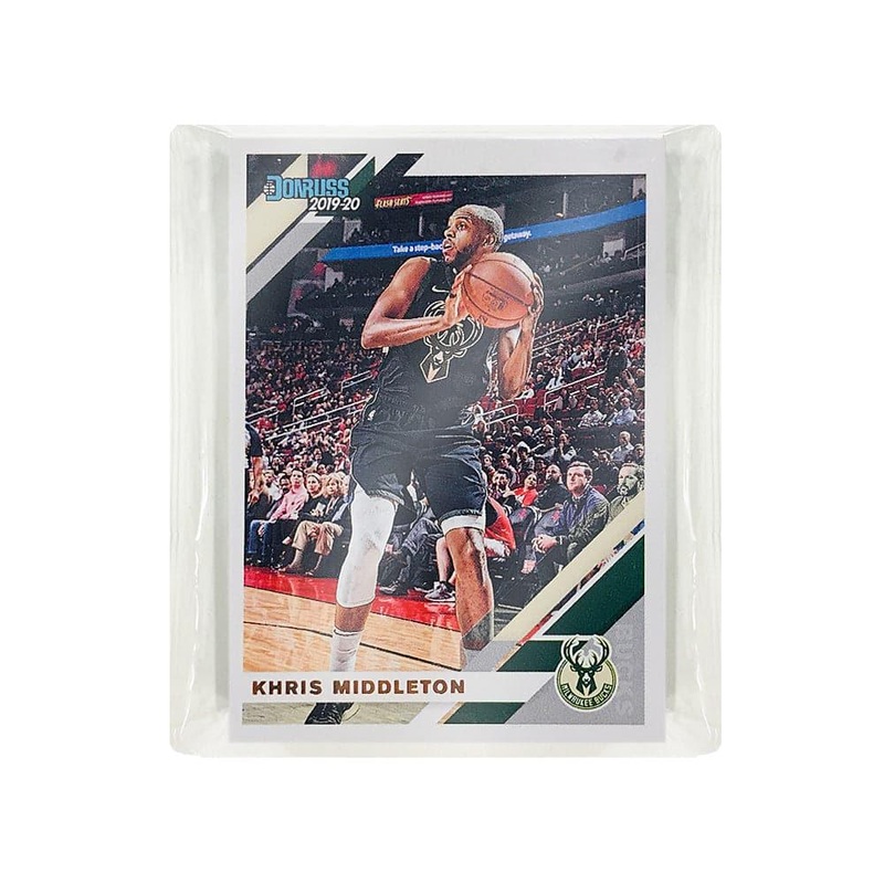 Milwaukee Bucks NBA Panini 18 Mixed Team Trading Card Set