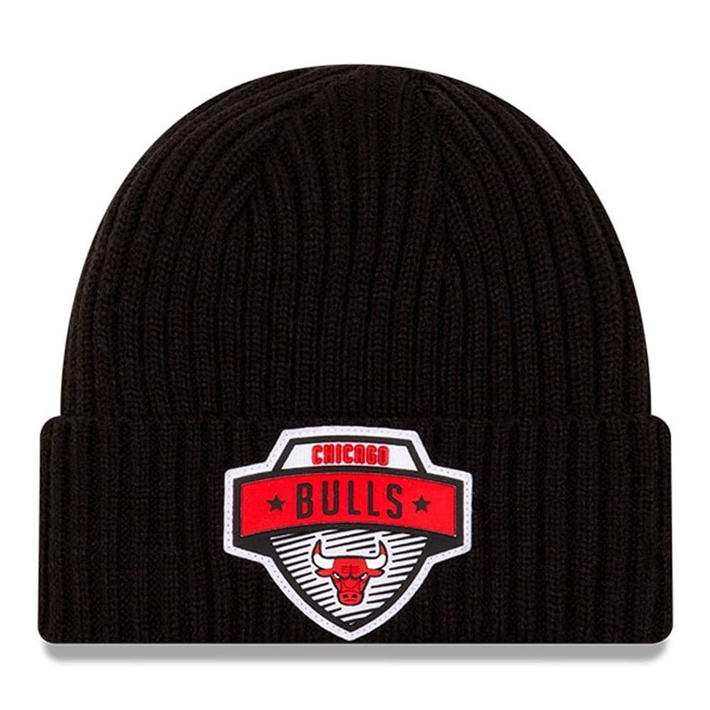 Chicago Bulls New Era NBA 2020 Tip-Off Cuffed Knit Beanie – Black
