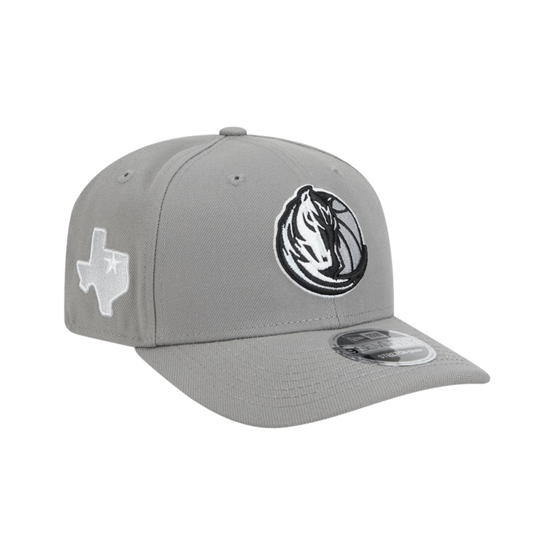 Dallas Mavericks New Era NBA 24-25 City Edition Alt 9SEVENTY Snapback Hat – Grey