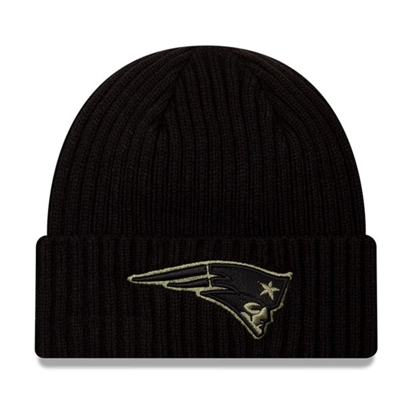 New England Patriots New Era NFL 2020 Salute To Service Cuffed Knit Beanie – Black