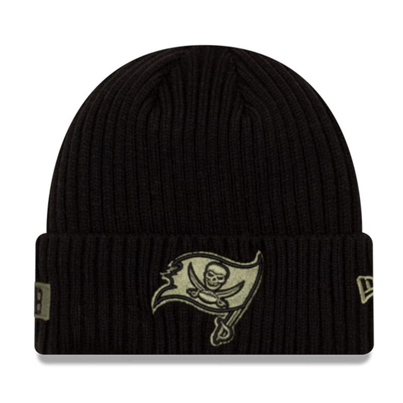 Tampa Bay Buccaneers New Era NFL 2020 Salute To Service Cuffed Knit Beanie – Black