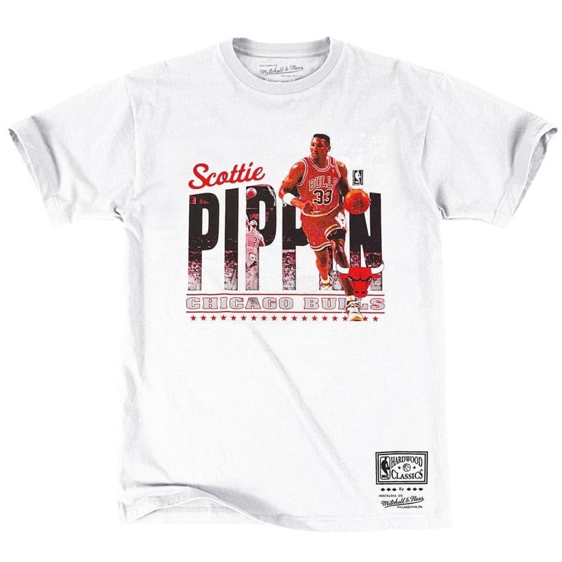 Scottie Pippen Chicago Bulls Mitchell & Ness NBA Photo Real T-Shirt – Vintage White