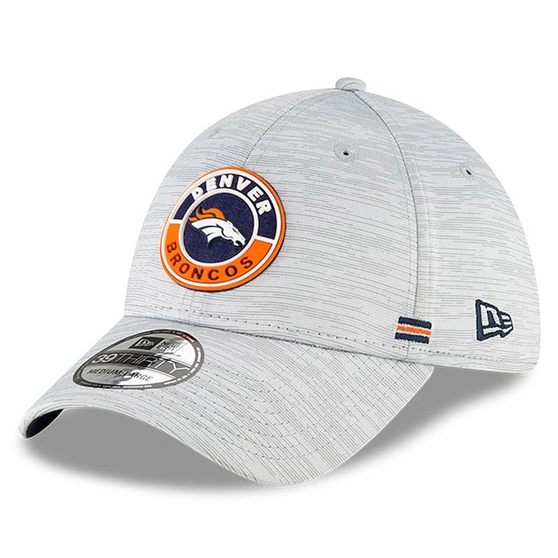 Denver Broncos New Era NFL 2020 Sideline 39THIRTY Flex Fit Curve Hat – Grey