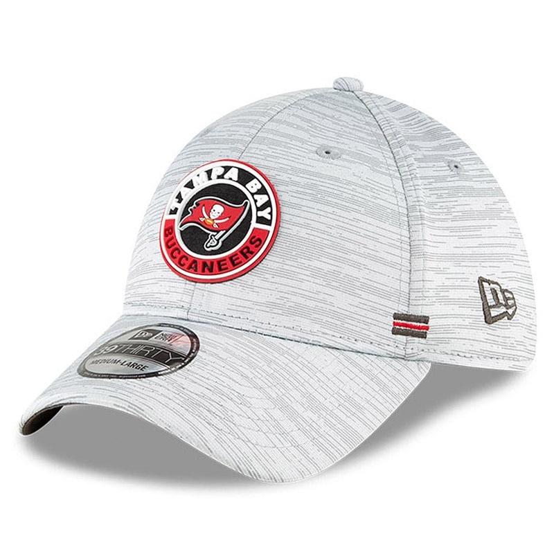 Tampa Bay Buccaneers New Era NFL 2020 Sideline 39THIRTY Flex Fit Curve Hat – Grey