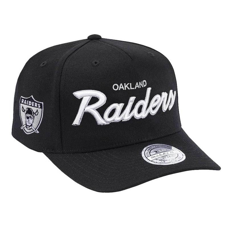 Las Vegas Raiders Mitchell & Ness NFL Defense Script 110 Curve Snapback Hat – Black