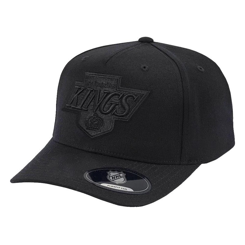Los Angeles Kings NHL All Black Vintage Logo 110 Curve Snapback Hat – Black