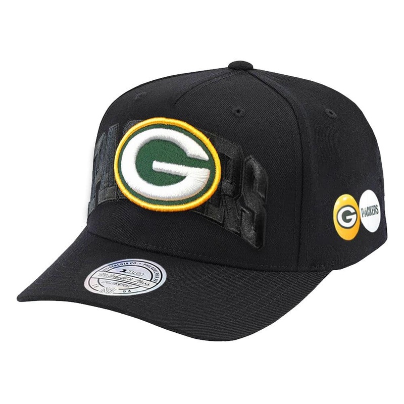Green Bay Packers Mitchell & Ness NFL 110 Nostalgia Curve Snapback Hat – Black