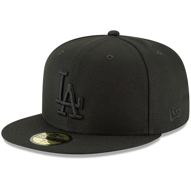 Los Angeles Dodgers New Era MLB Black On Black 59FIFTY Fitted Hat – Black