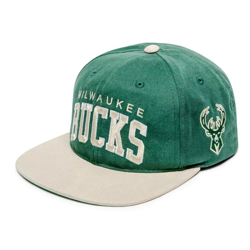 Milwaukee Bucks Mitchell & Ness NBA 2T Vintage Arch Deadstock Snapback Hat – Green