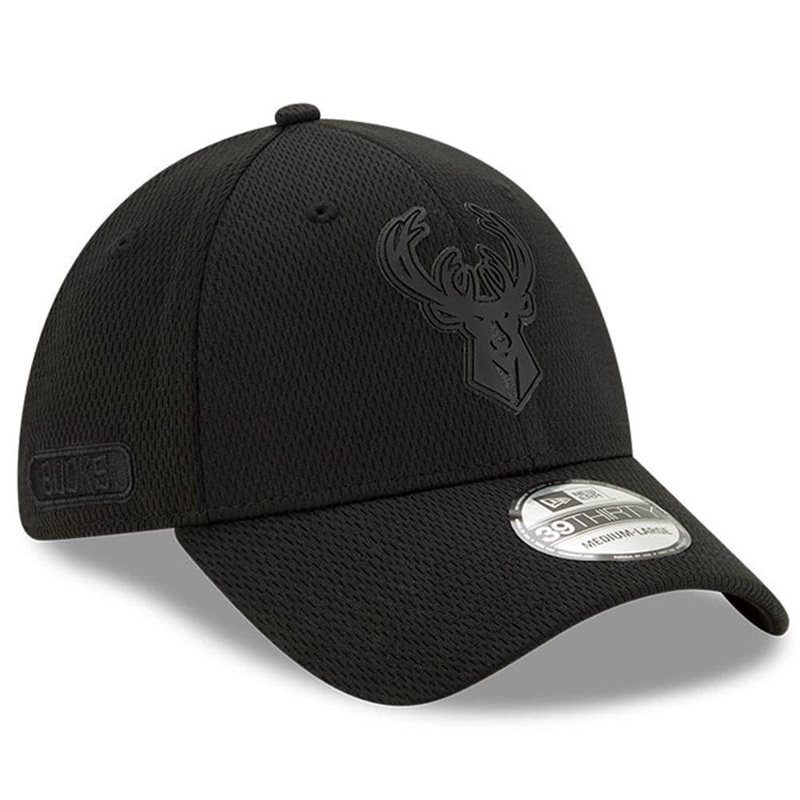 Milwaukee Bucks New Era NBA 2020 Back Half Black On Black 39THIRTY Flex Fit Curve Hat