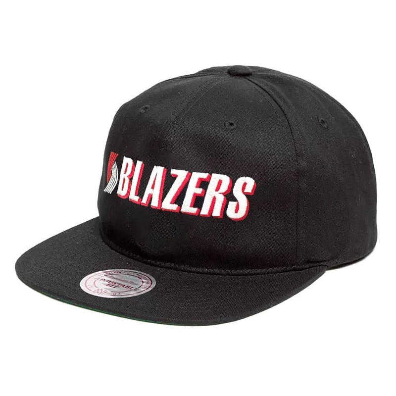 Portland Trail Blazers Mitchell & Ness NBA Logo Deadstock Snapback Hat – Black