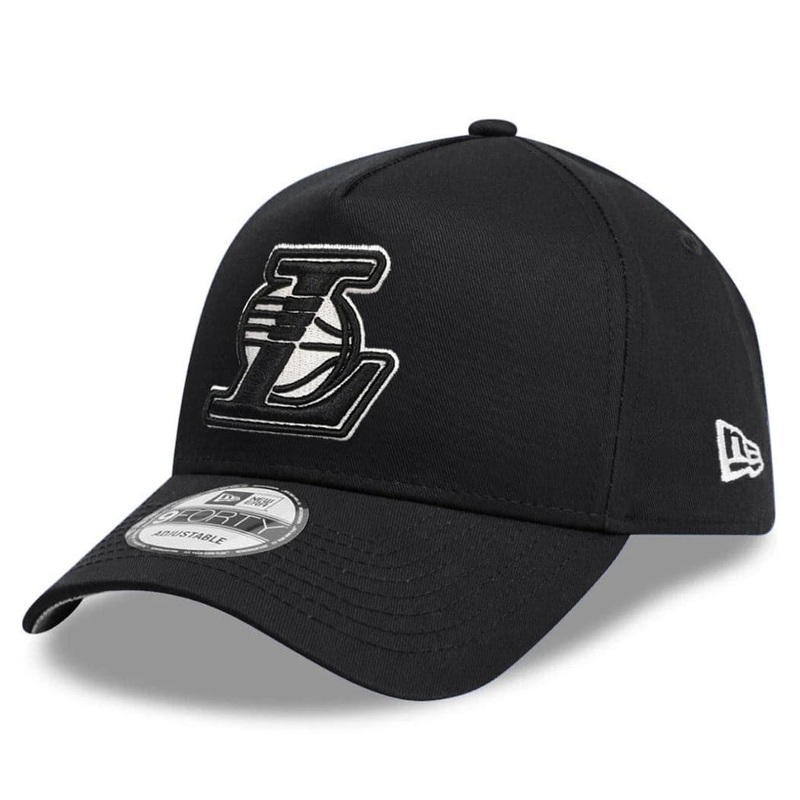 Los Angeles Lakers New Era NBA Monochrome Logo 9FORTY A-Frame Snapback Hat – Black