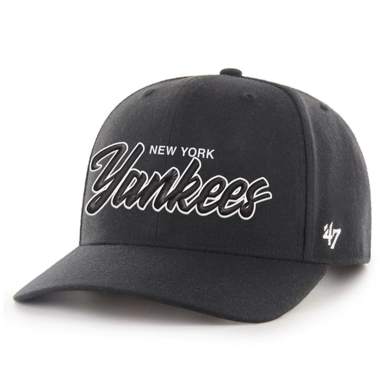 New York Yankees 47 MLB Street Script MVP DP Pre-Curved Snapback Hat – Black