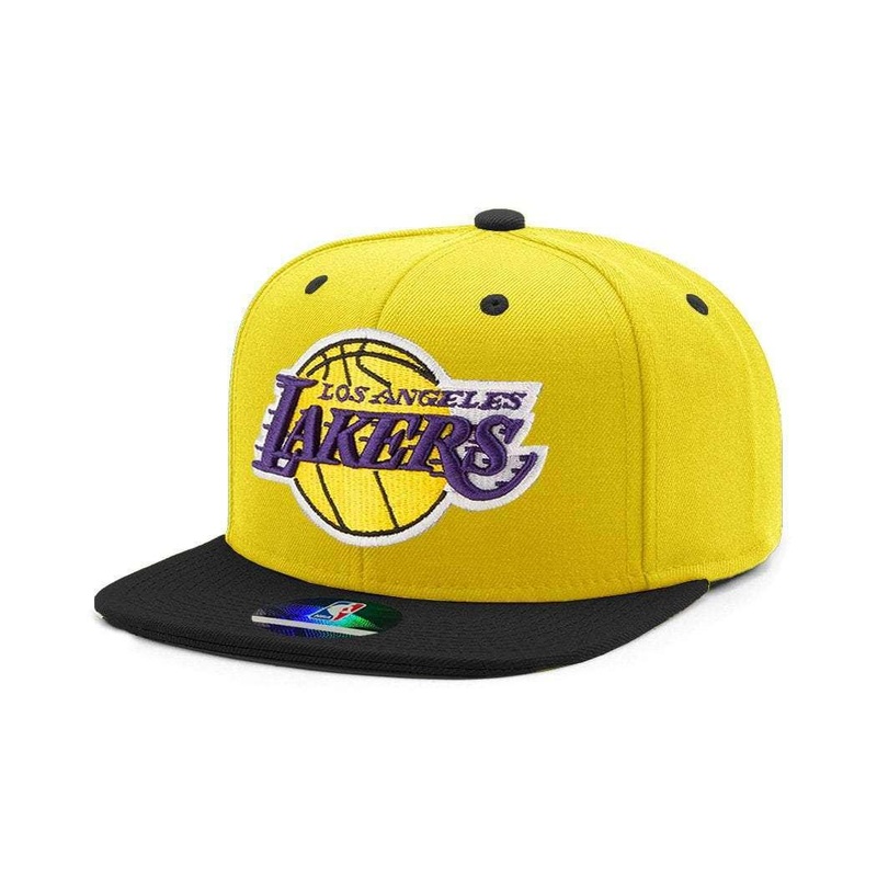 Kids Los Angeles Lakers Outerstuff NBA 2 Tone Snapback Hat – Yellow