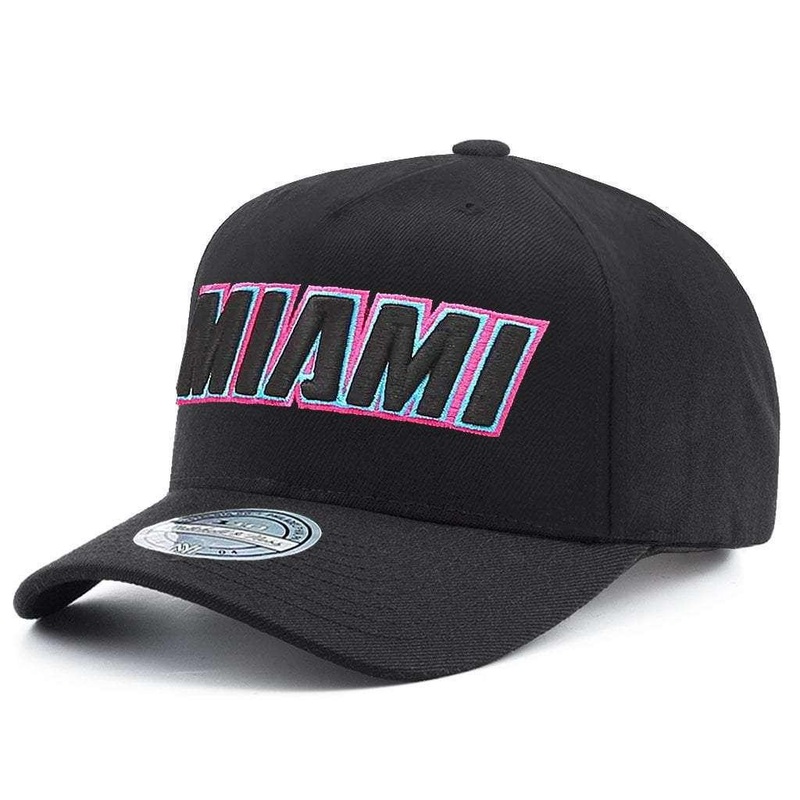 Miami Heat Mitchell & Ness NBA Vice Wordmark 110 Curved Snapback Hat – Black