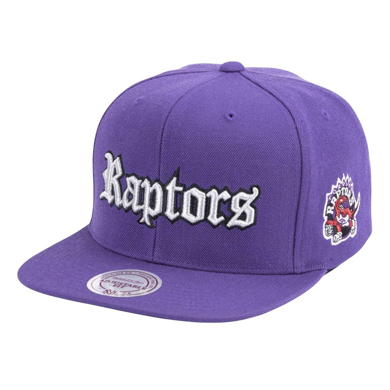 Toronto Raptors Mitchell & Ness NBA Faded Gothic Snapback Hat – Purple