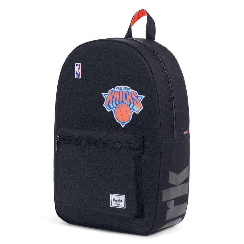 New York Knicks Herschel NBA Settlement Backpack – Black