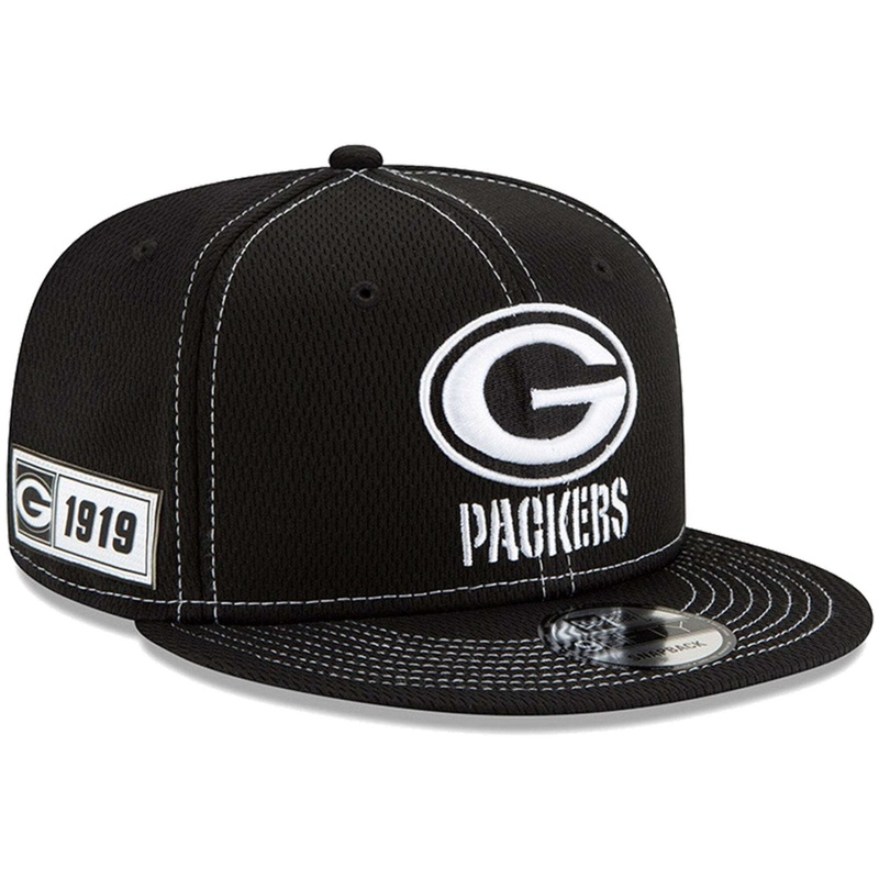 Green Bay Packers New Era NFL 2019 Sideline Road Black & White 9FIFTY Snapback Hat