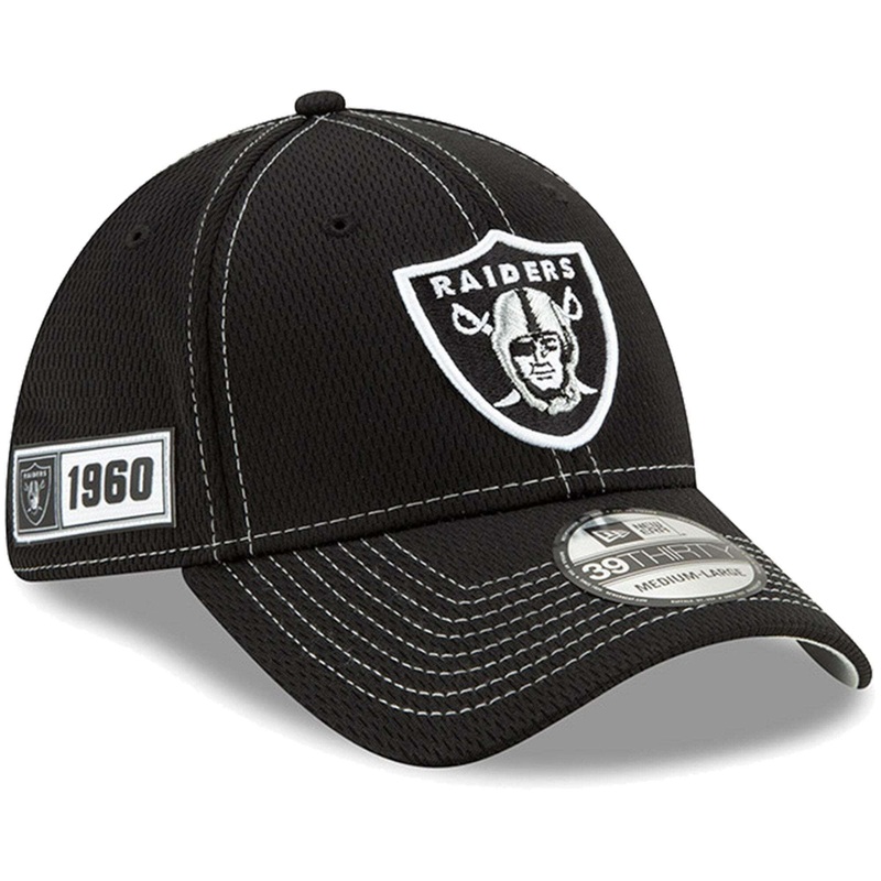 Oakland Raiders New Era NFL 2019 Sideline Road 39THIRTY Stretch-Fit Curve Hat – Black