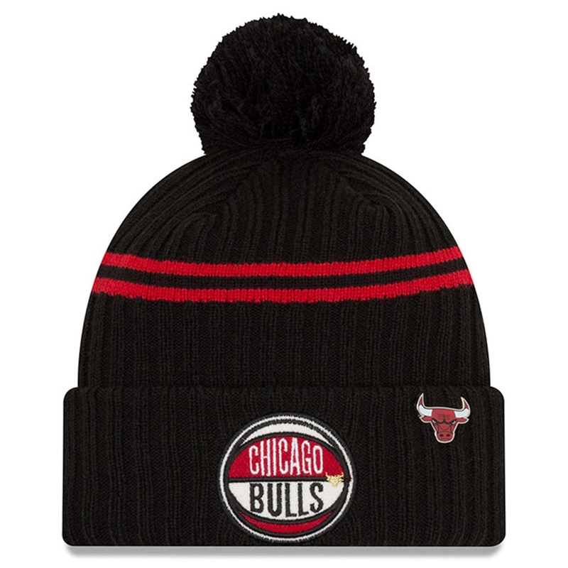 Chicago Bulls New Era NBA Draft Night Knit Beanie w/Pin – Black