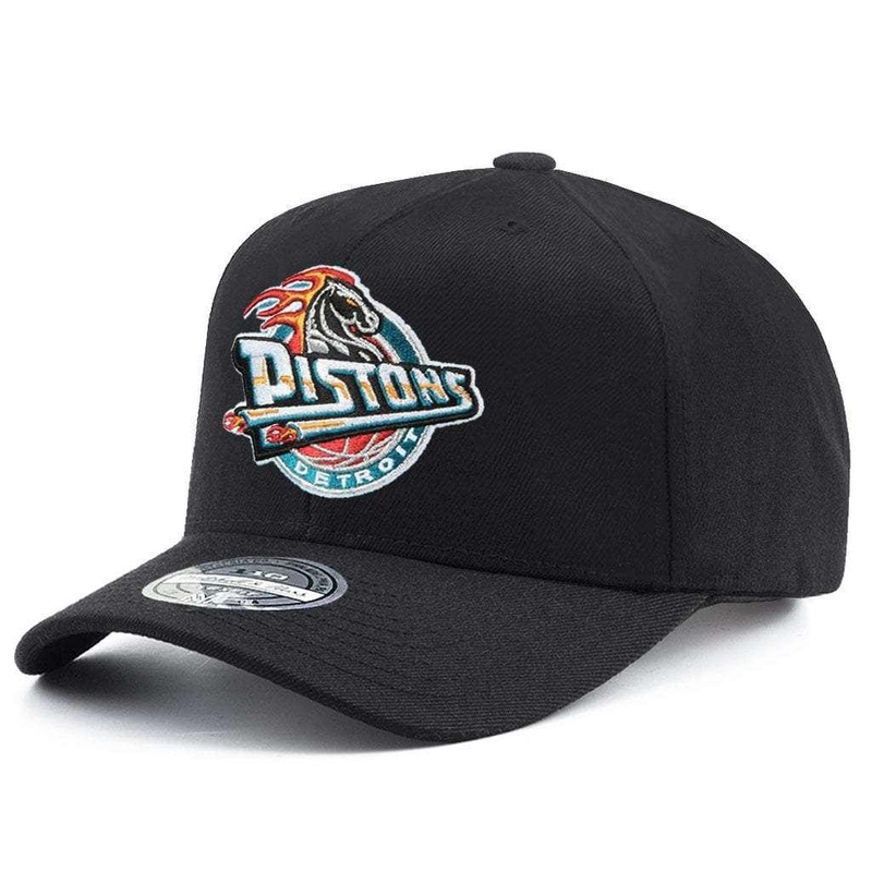 Detroit Pistons Mitchell & Ness NBA HWC Logo 110 Curved Snapback Hat – Black
