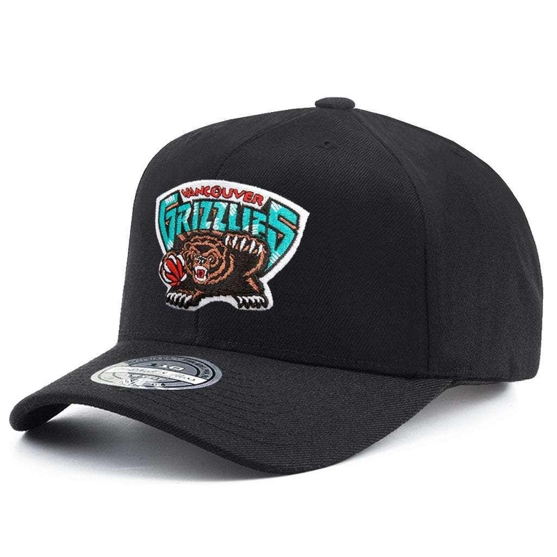 Vancouver Grizzlies Mitchell & Ness NBA HWC Logo 110 Curved Snapback Hat – Black