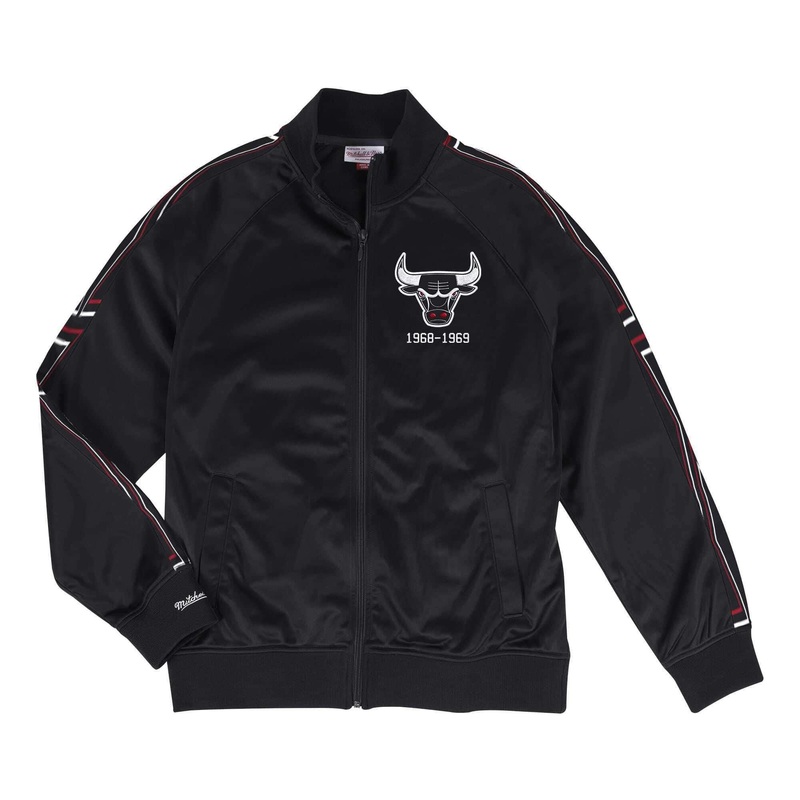 Chicago Bulls Mitchell & Ness NBA HWC Track Jacket – Black