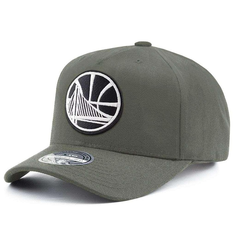 Golden State Warriors Mitchell & Ness NBA Black & White Logo 110 Curve Snapback Hat – Olive