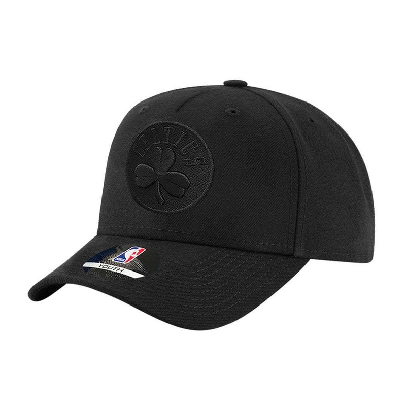 Youths Boston Celtics Outerstuff NBA All Black Pinch Panel Curve Snapback Hat