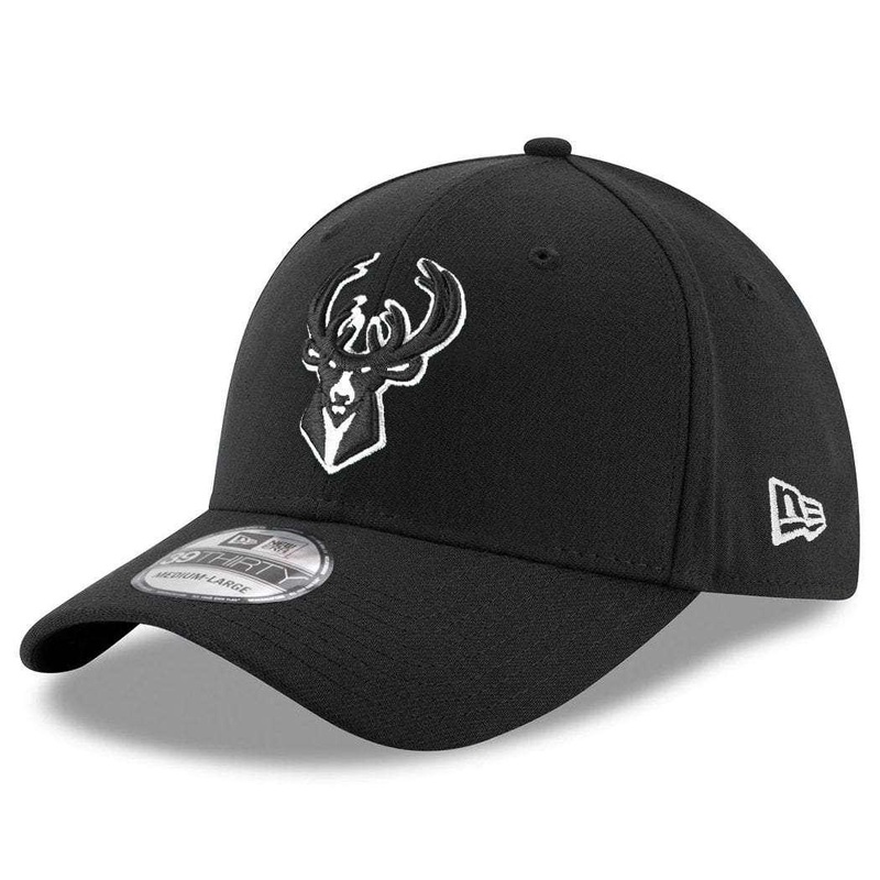 Milwaukee Bucks New Era NBA Black & White 39THIRTY Stretch-Fit Curve Hat