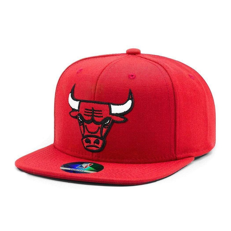 Youths Chicago Bulls Outerstuff Team NBA Snapback Hat – Red