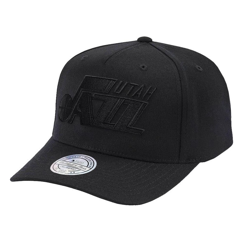 Utah Jazz Mitchell & Ness NBA All Black 110 Curve Snapback Hat