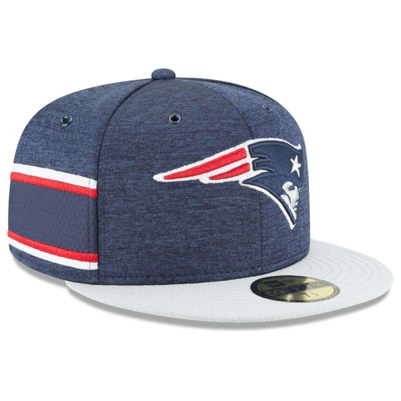 New England Patriots New Era NFL 2018 Sideline 59FIFTY Fitted Hat – Navy