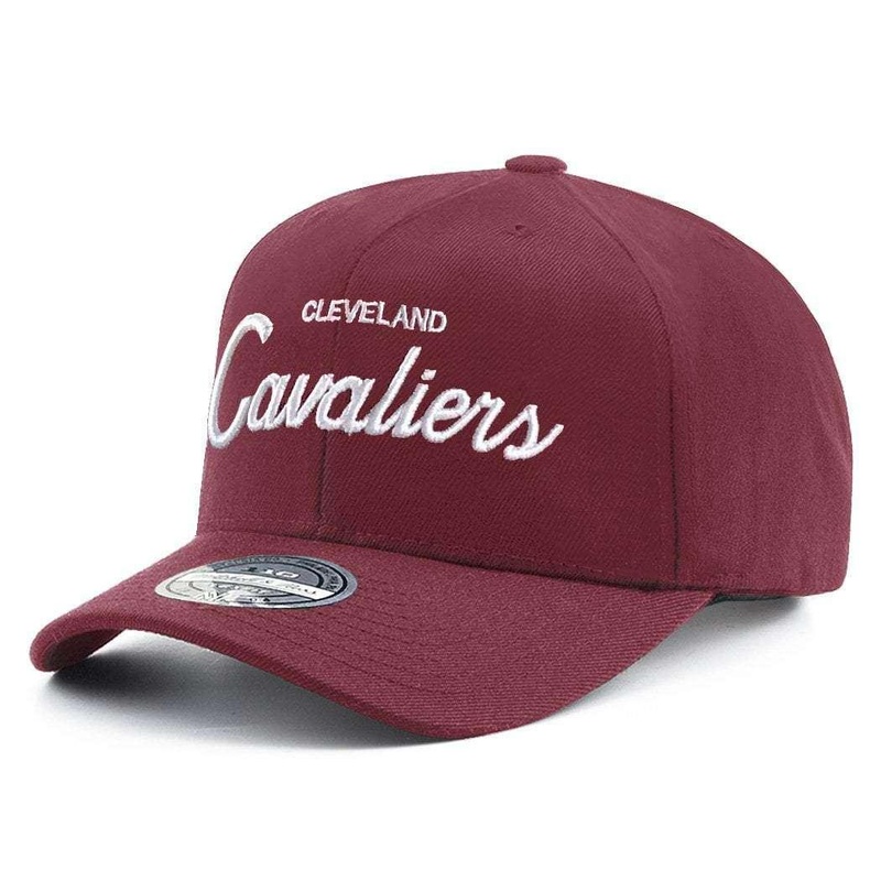 Cleveland Cavaliers Mitchell & Ness NBA 110 Script Curve Snapback Hat – Burgundy