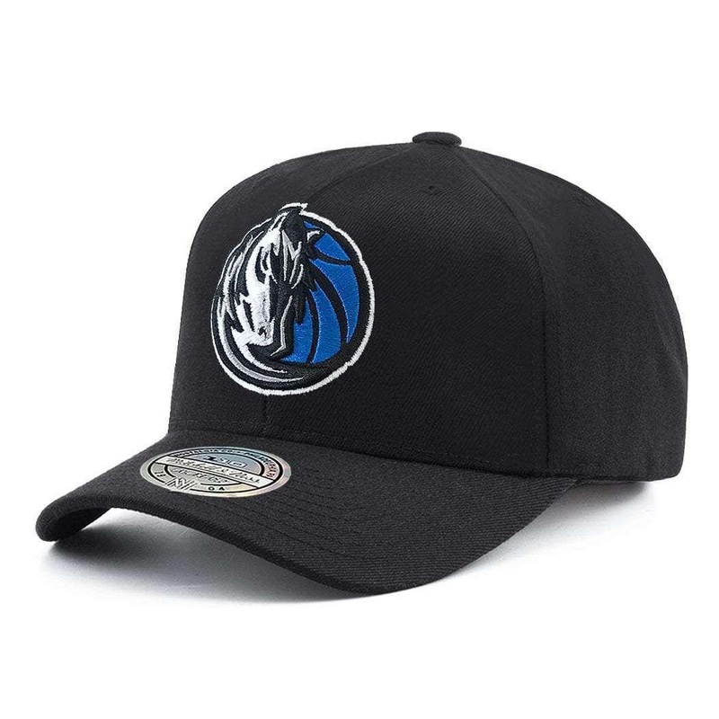 Dallas Mavericks Mitchell & Ness NBA Logo 110 Snapback Hat – Black