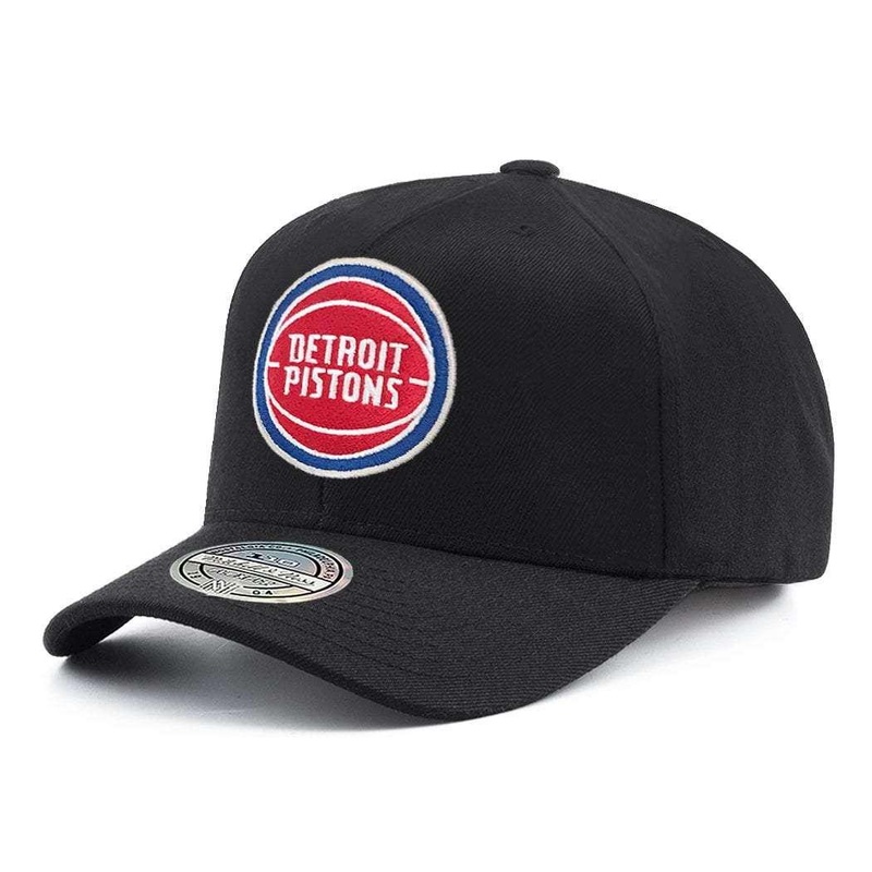 Detroit Pistons Mitchell & Ness NBA Logo 110 Snapback Hat – Black