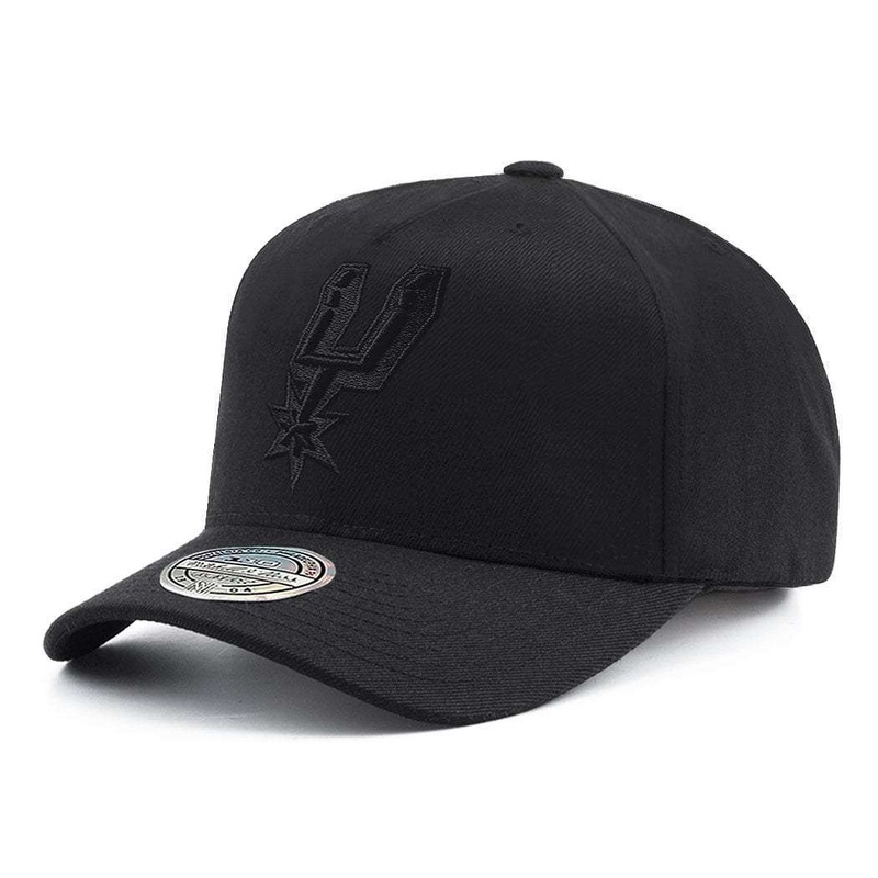 San Antonio Spurs Mitchell & Ness NBA All Black 110 Curve Snapback Hat