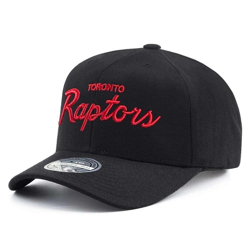 Toronto Raptors Mitchell & Ness NBA 110 Script Curve Snapback Hat – Black