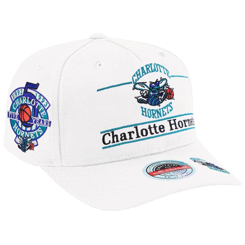 Charlotte Hornets Mitchell & Ness NBA Show Up Classic Red Snapback Hat – Off White