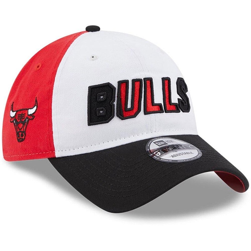 Chicago Bulls New Era NBA 22-23 Back Half 9TWENTY Strapback Hat