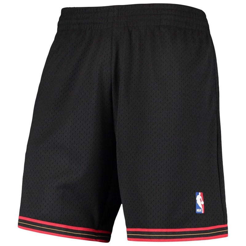 Philadelphia 76ers Mitchell & Ness NBA Swingman Shorts 00-01  – Black