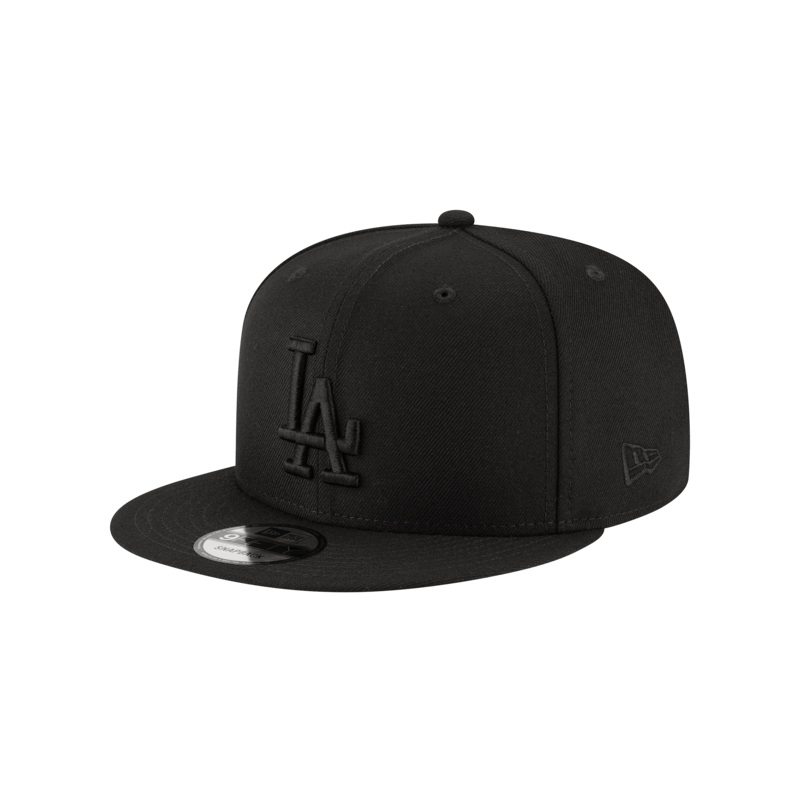 Los Angeles Dodgers New Era MLB Black On Black 9FIFTY Snapback Hat