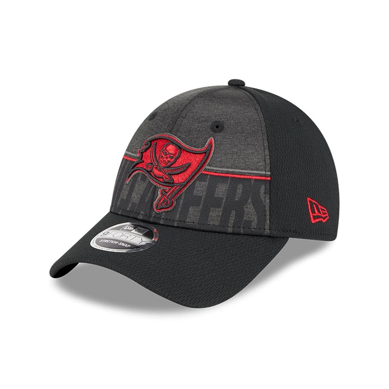 Tampa Bay Buccaneers New Era NFL 23 Training Camp 9FORTY Snapback Hat – Black