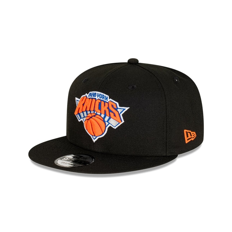 New York Knicks New Era NBA Champs Patch 9FIFTY Snapback Hat – Black