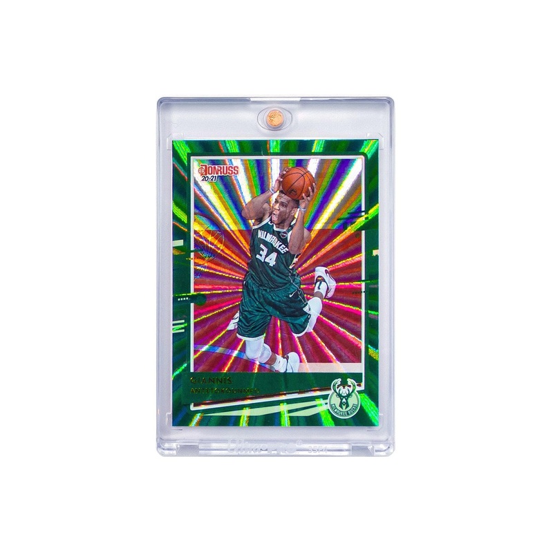 Giannis Antetokounmpo Milwaukee Bucks Panini NBA Donruss 21 Green Laser Card