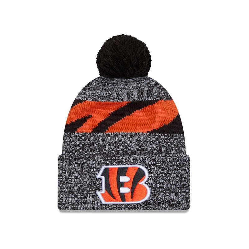 Cincinnati Bengals New Era NFL 23 Sideline Pom Knit Beanie