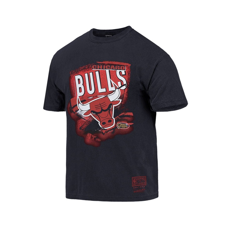 Chicago Bulls Mitchell & Ness NBA Abstract Vintage T-Shirt – Faded Black