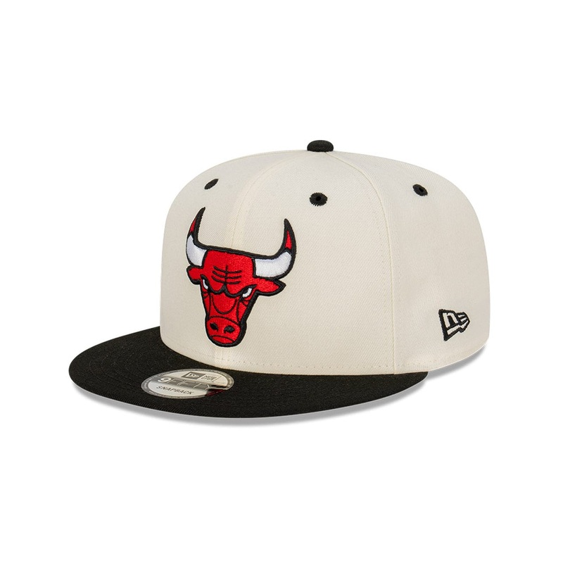 Chicago Bulls New Era NBA 2 Tone 9FIFTY Snapback Hat – Chrome White