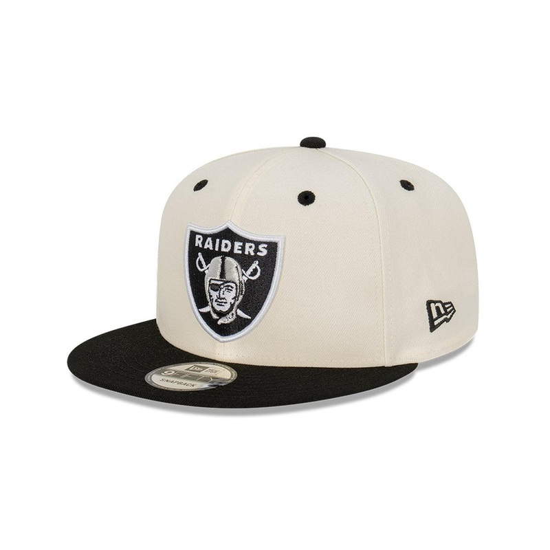 Las Vegas Raiders New Era NFL 2 Tone 9FIFTY Snapback Hat – Chrome White